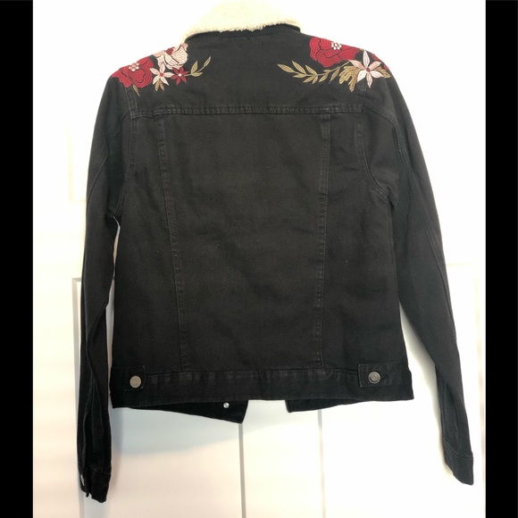 Love Tree Denim Floral Embroidered Black Jacket - Picture 2 of 5